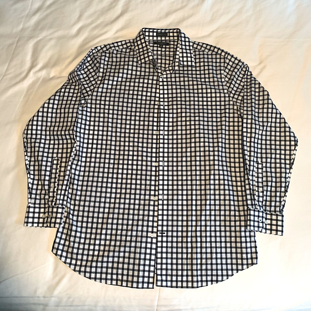 Banana Republic black & white plaid Camden Fit